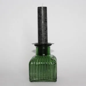 Leuke kaarsenhouder met groen glas