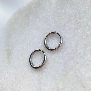 Oorbellen basic medium zilver