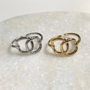 Ring verbonden vierkantjes