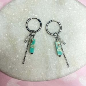 Oorbellen party steen met print en parels turquoise/zilver